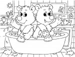 sfatulparintilor.ro_planse de colorat_doi ursuleti comici fac baie