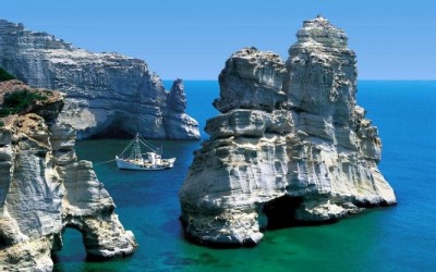 Traveldesk.ro: 4 destinatii de vis din Grecia pentru familia ta