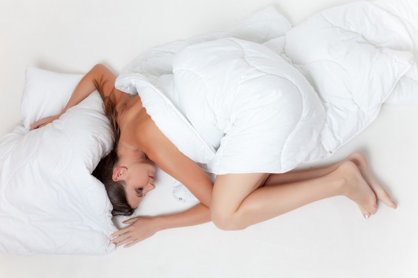 De ce ar trebui sa dormi dezbracata