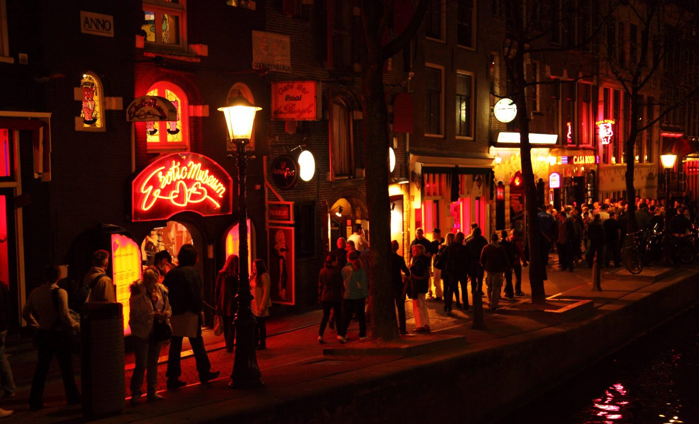 curiozitati despre Cartierul rosu din Amsterdam