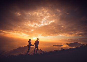 Cele mai mari nemultumiri ale unui cuplu - sfatulparintilor.ro - pixabay_com - sunset-7126126_1280