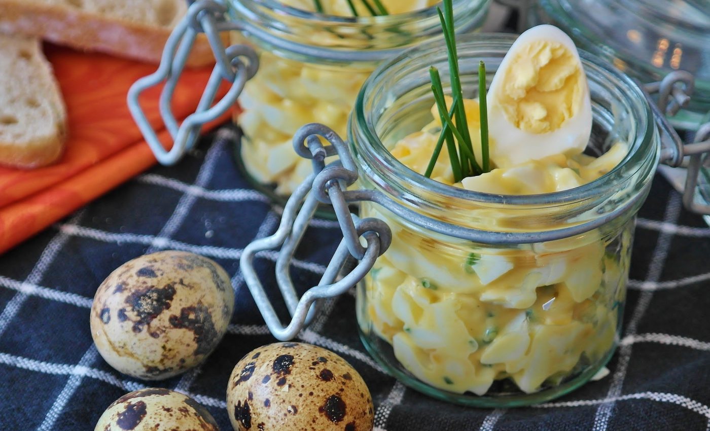 Salata de cartofi cu oua- sfatulparintilor.ro - pixabay_com - egg-salad-3290722_1920