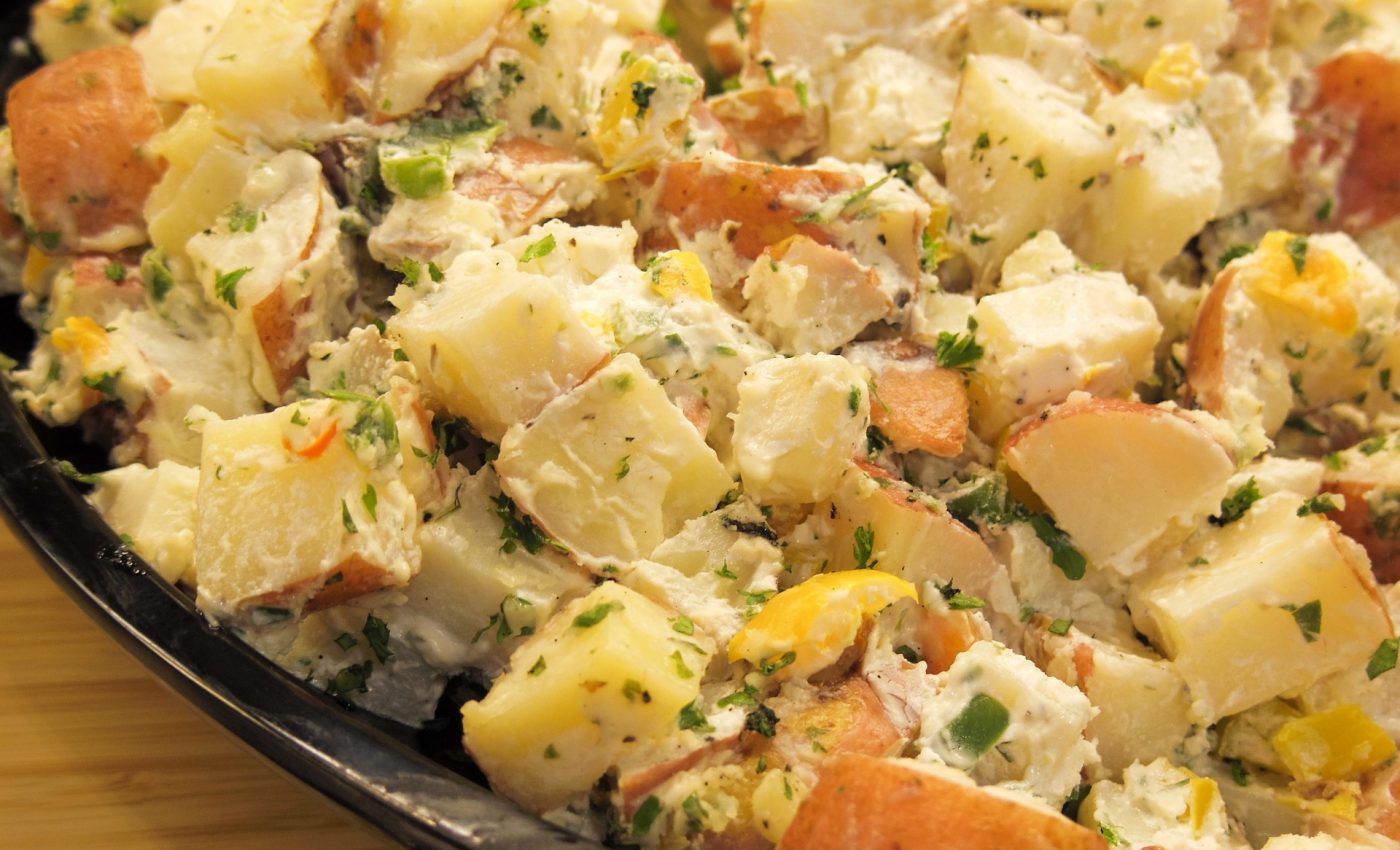 salata orientala - sfatulparintilor.ro - pixabay_com - potato-895006_1920