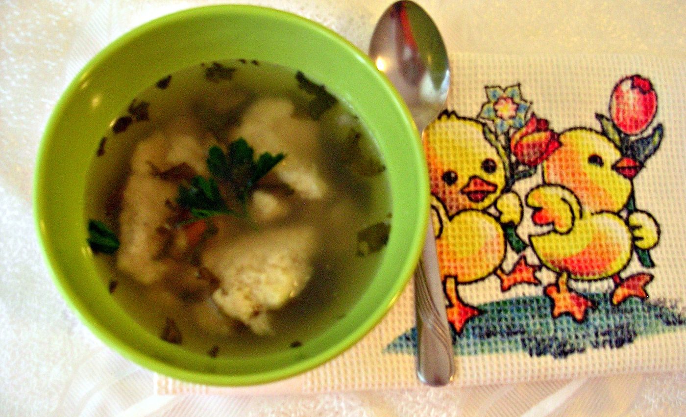 Reteta pentru copii: Supa cu galusti