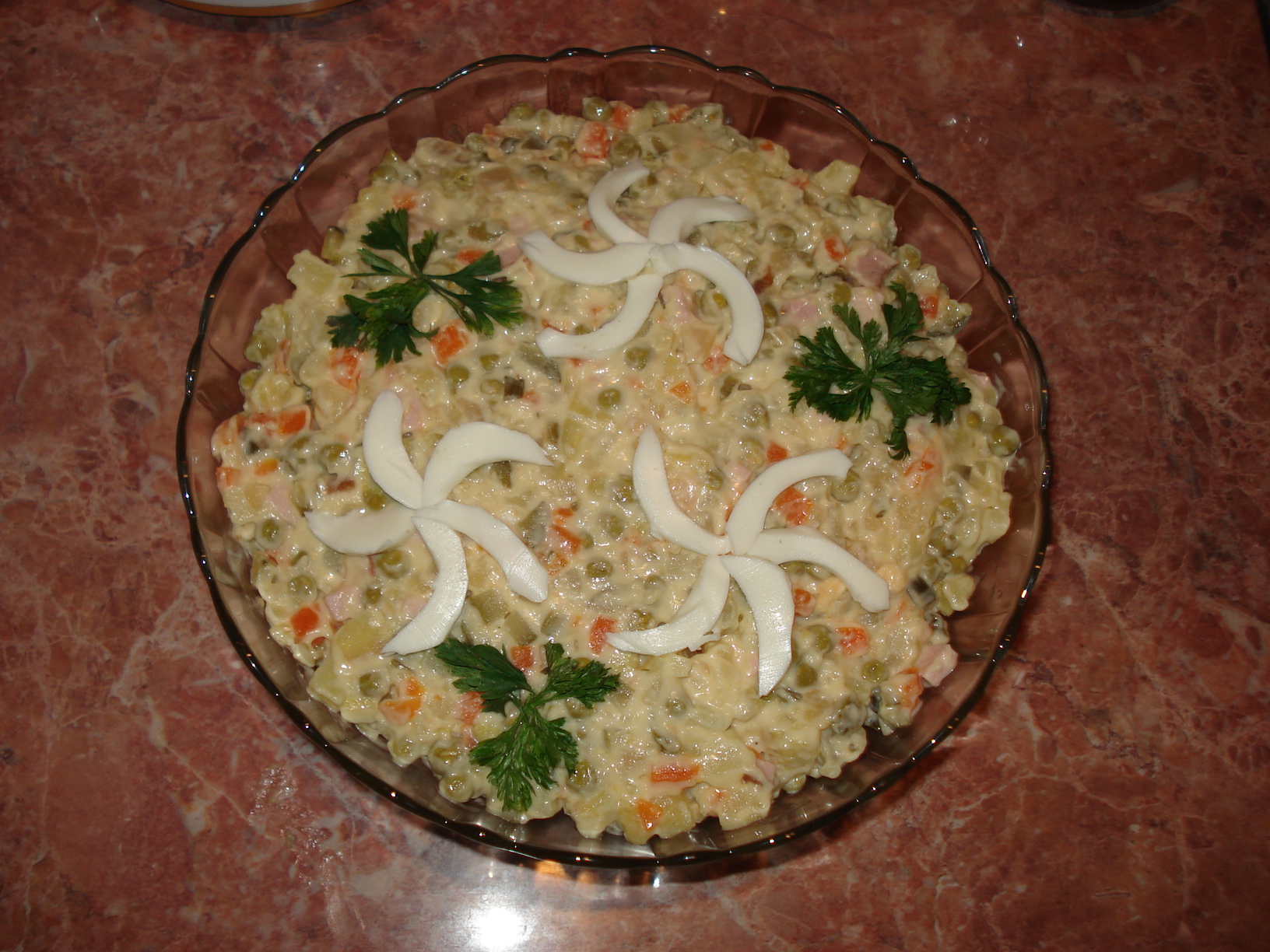 Salata boeuf cu piept de curcan