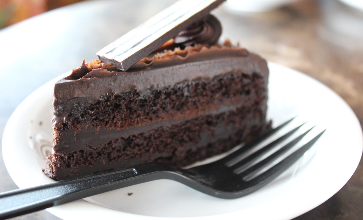 tort de ciocolata - sfatulparintilor.ro - pixabay-com - chocolate-2354710_1920