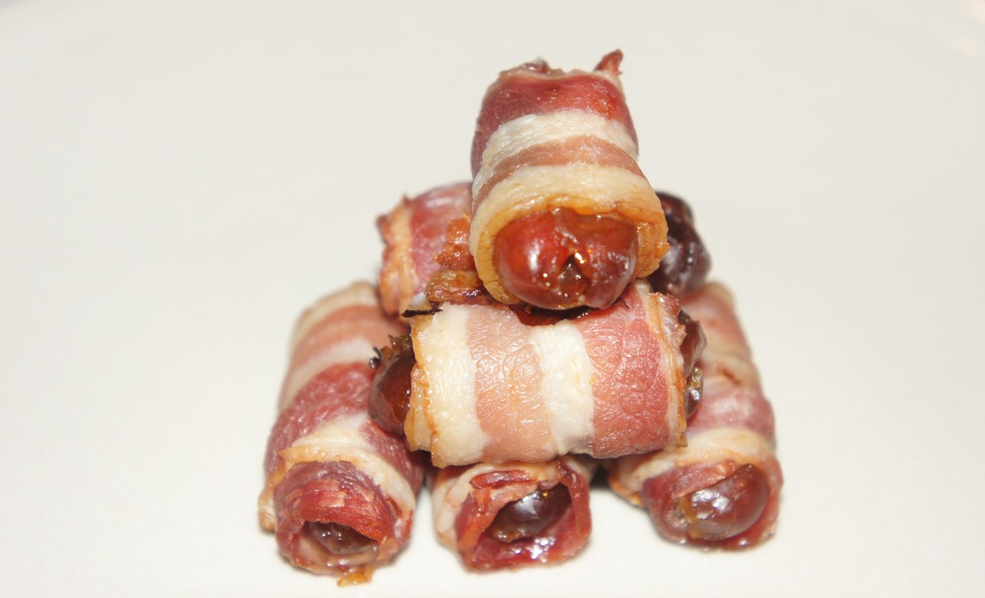 carnaciori in bacon - sfatulparintilor.ro - pixabay_com - sausages-1088439_1920