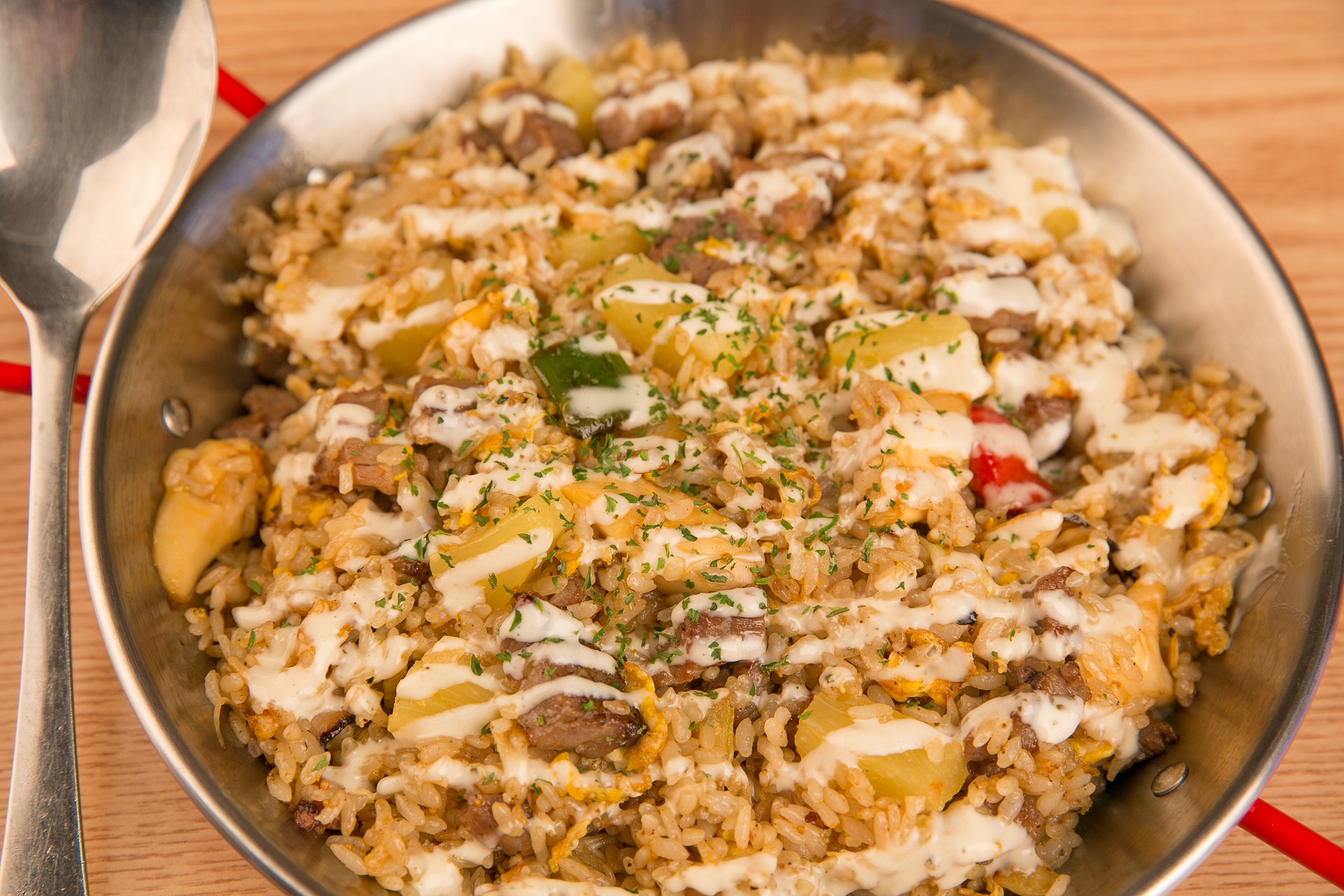 Ficatei de pui cu pilaf Retetele Tale