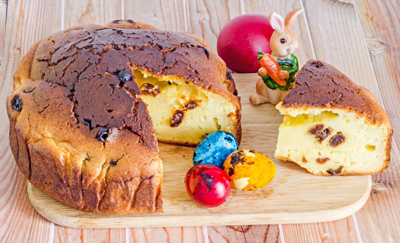 Pască tradiţională cu brânză de vaci