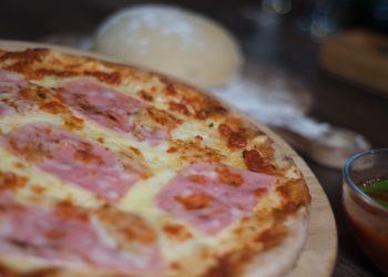 Pizza de casa - sfatulparintilor.ro - piqsels.com-id-jqbef
