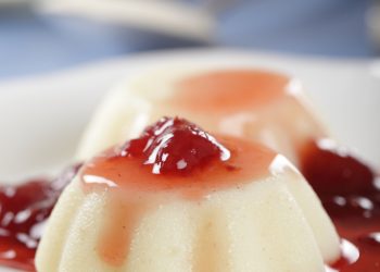 Gris cu lapte si dulceata