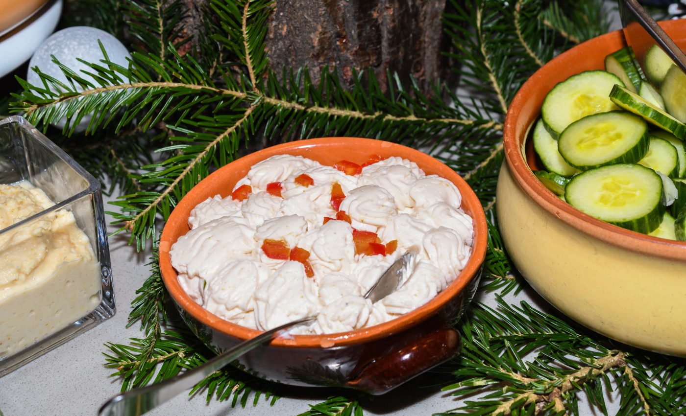 Salata de icre cu ceapa