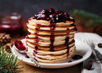 tort de clatite americane - sfatulparintilor.ro - dreamstime_m_65216118