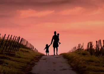 Cum sa intelegi copilul in functie de etapele de dezvoltare