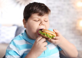 Cum ajuti copilul supraponderal