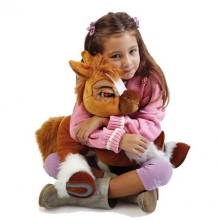 Poneiul Toffee - Micul ponei interactiv, foarte indragit de copii.