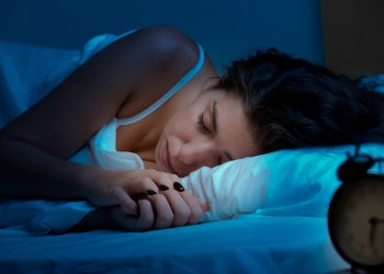 Te intrerupi din somn des