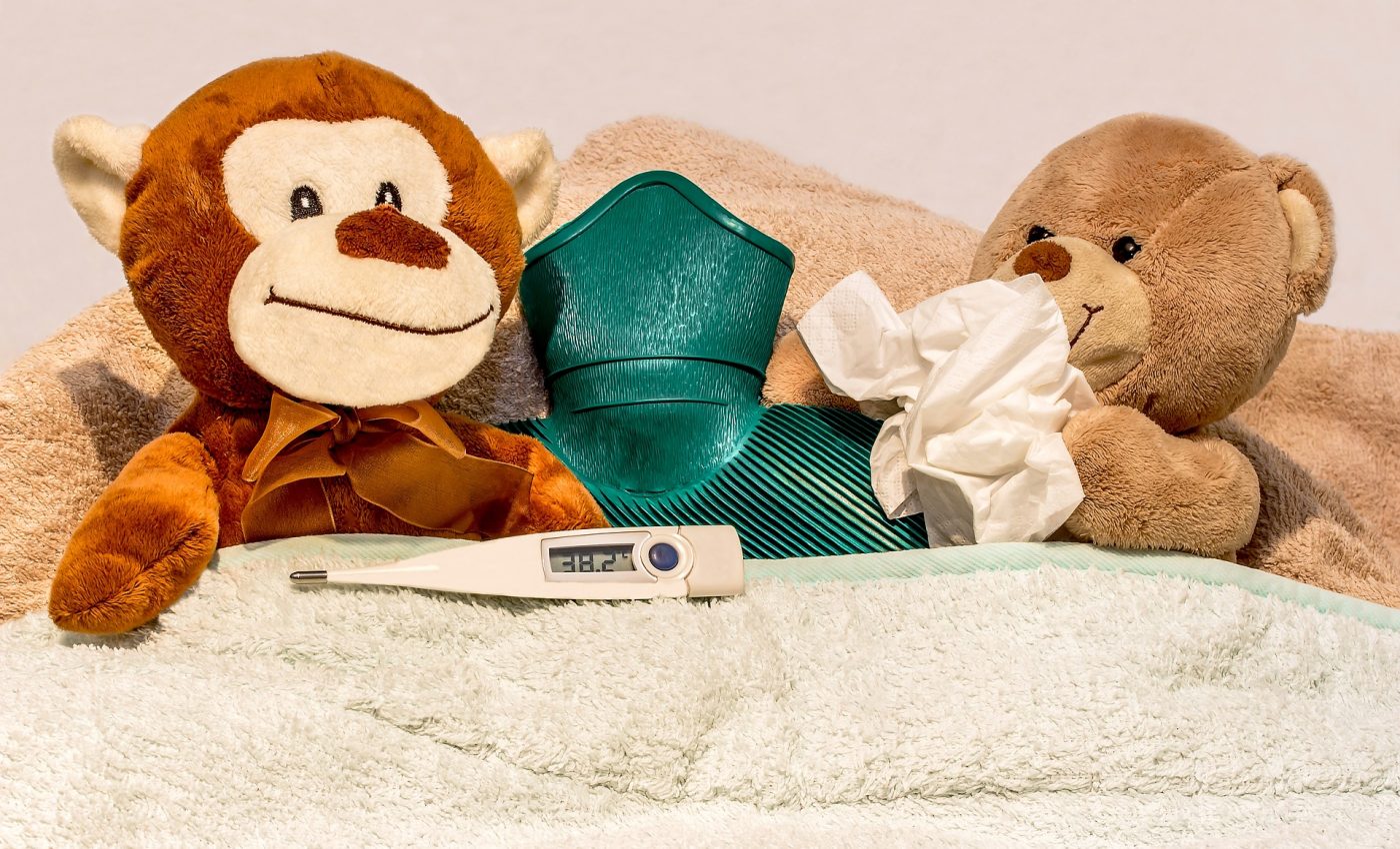 Cum tratezi febra la copii - sfatulparintilor.ro - pixabay_com - cold-1947995_1920