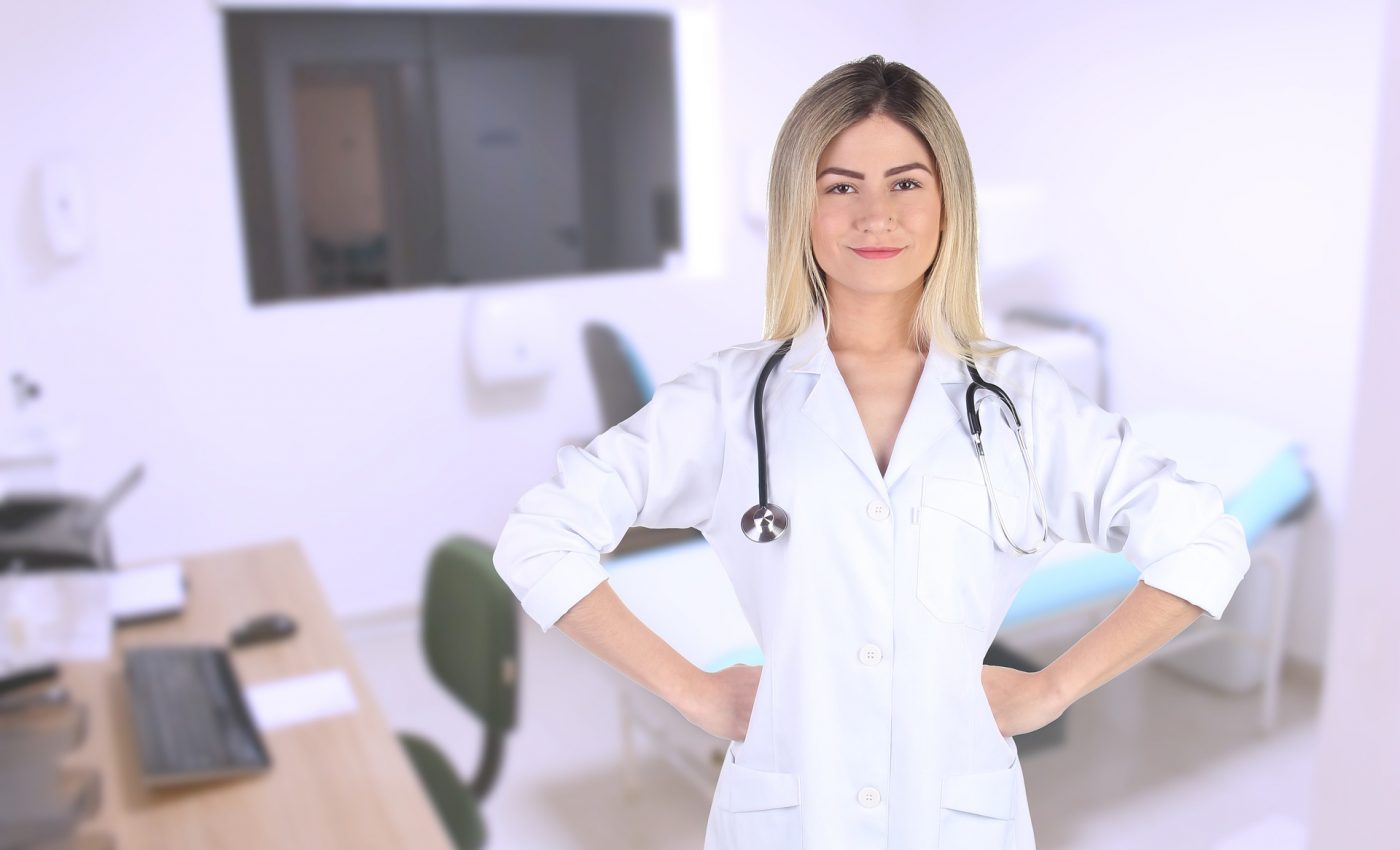 analize medicale pe care orice femeie trebuie să le facă - sfatulparintilor.ro - pixabay_com - woman-6018388_1920