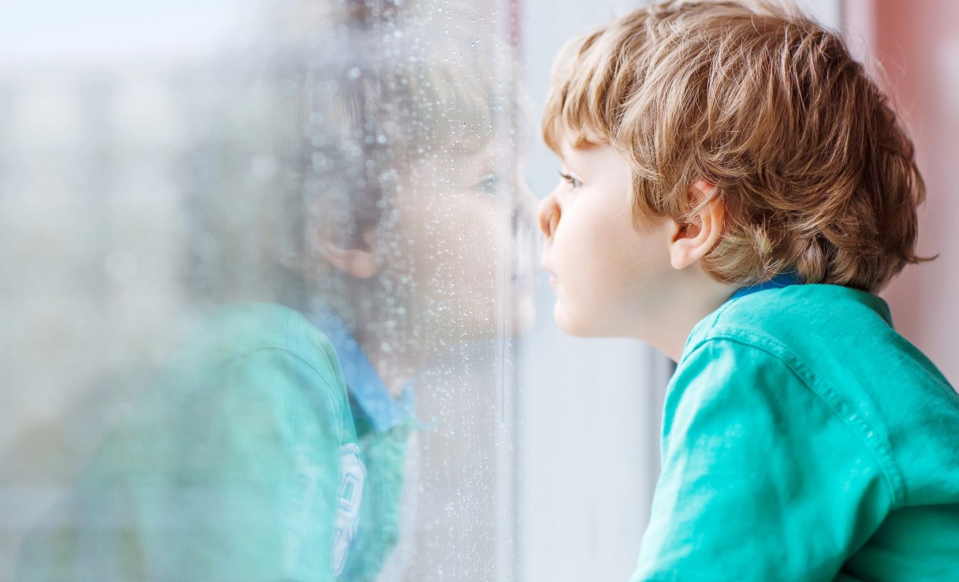 Cand este copilul pregatit sa ramana singur acasa