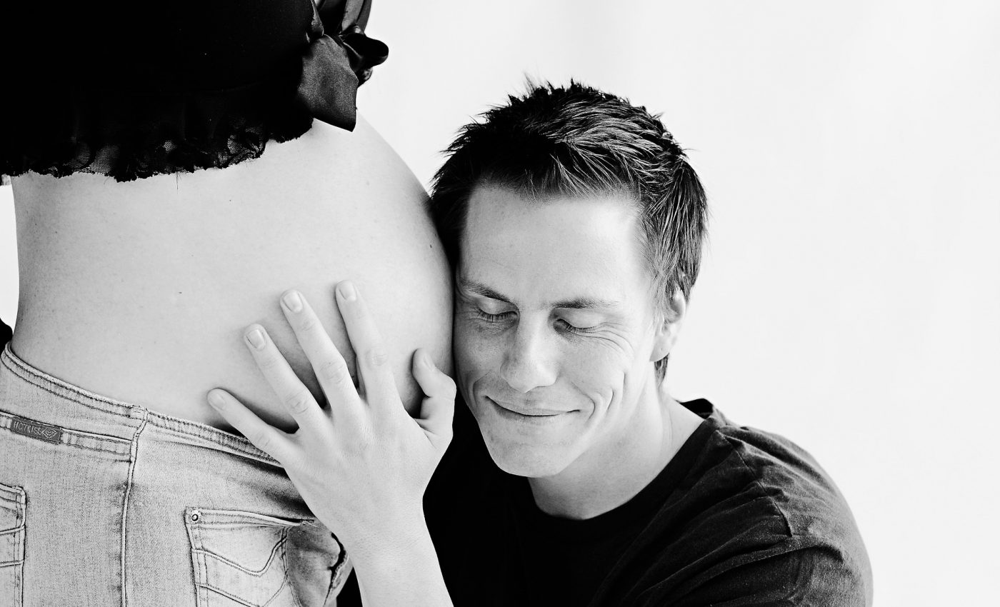intrebari despre miscarile bebelusului - sfatulparintilor.ro - pixabay_com - pregnancy-775041_1920