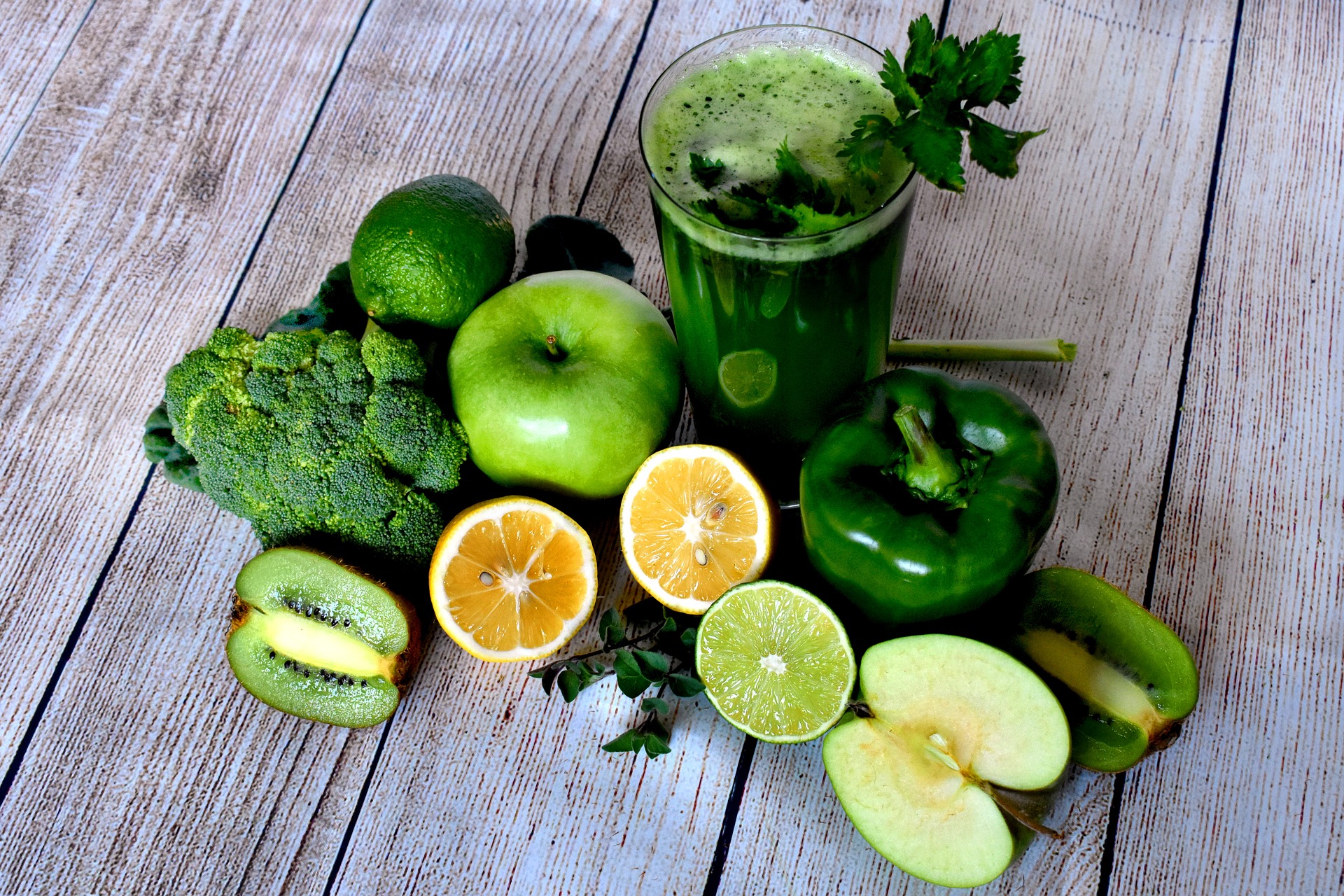 Cele mai bune 8 alimente pentru detoxifierea organismului - terapiesicoaching.ro
