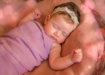 De ce ar trebui sa doarma copiii cu mama