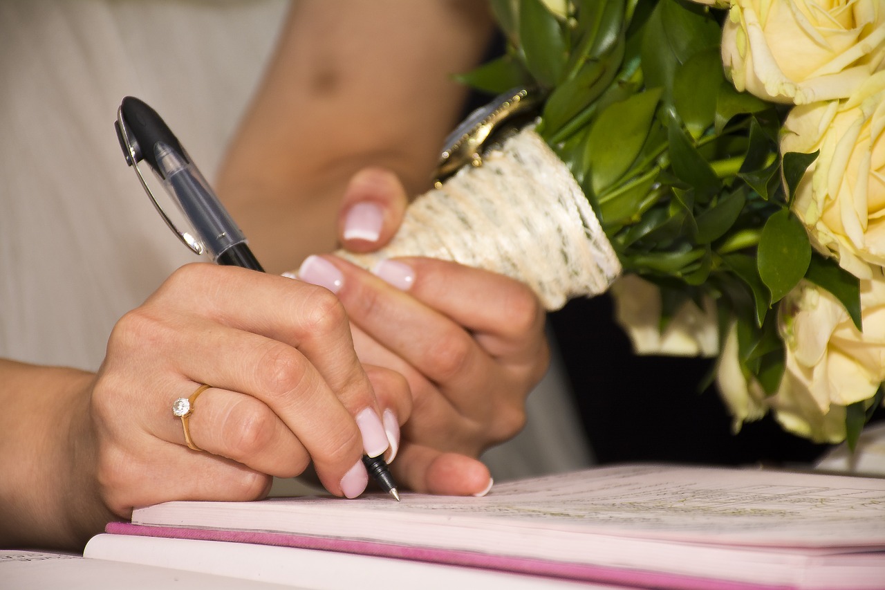 contracte prenuptiale - nunta - sfatulparintilor.ro - pixabay_com
