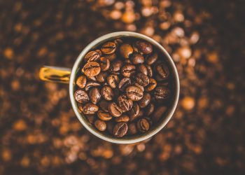 cafea - sfatulparintilor.ro - pixabay_com - caffeine-1850629_1920