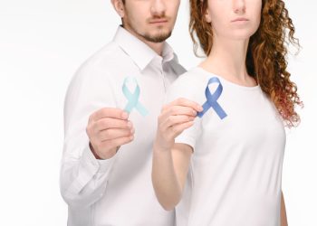 Cancer ovarian: Simptomele pe care sa nu le ignori
