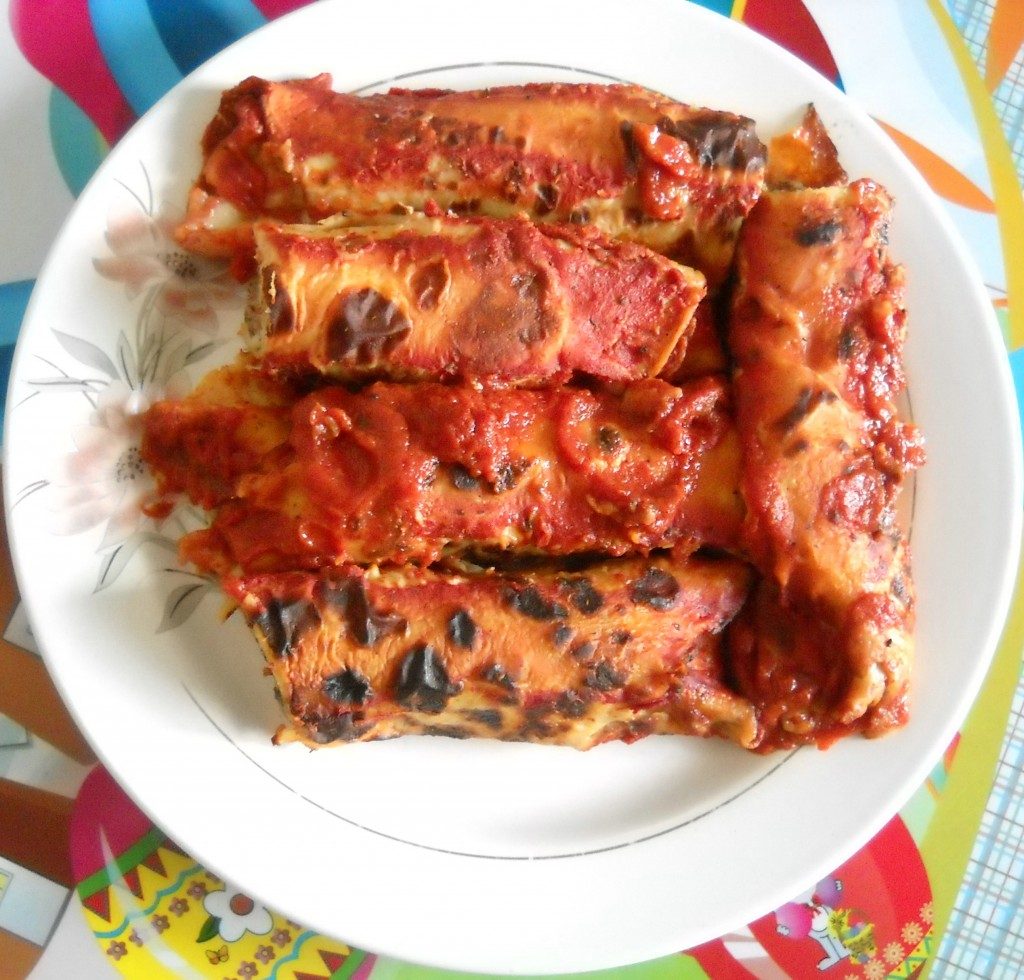 Clatite cu pasta de mici