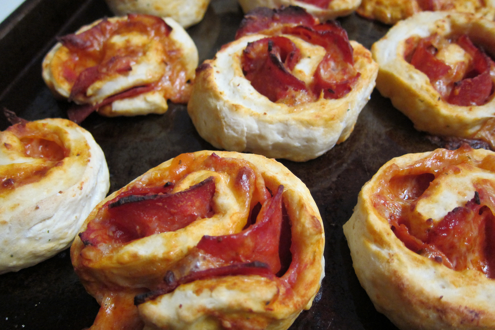 Pizza aperitiv de casă