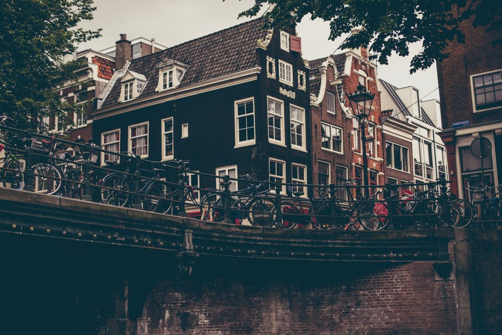 sa vizitezi Amsterdamul
