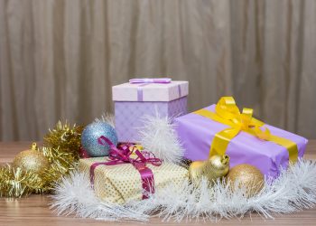 cadouri zodii - sfatulparintilor.ro - pixabay_com - christmas-presents-2974429_1920