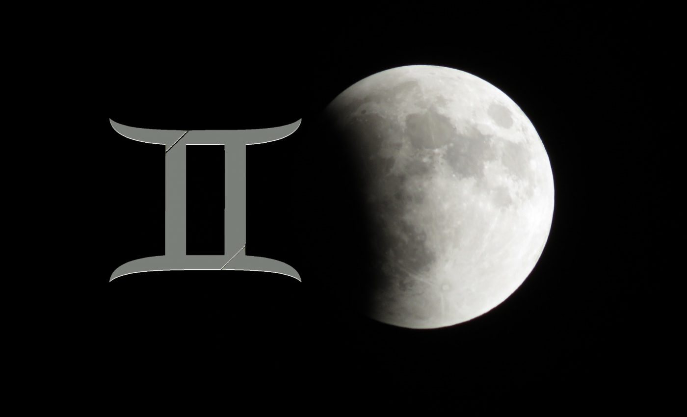 eclipsa luna plina in gemeni - sfatulparintilor.ro - pixabay_com - moon-964189_1920
