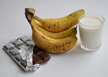 Dieta cu banane si lapte - sfatulparintilor.ro - pixabay-com - banana-5088212_1920