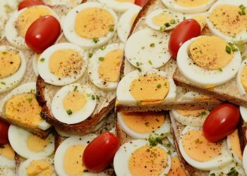 Dieta cu oua - sfatulparintilor.ro - pixabay_com - egg-sandwich-2761894_1920