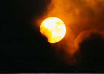 eclipse 2021 - sfatulparintilor.ro - pixabay_com - pexels-teu-caqui-4844099