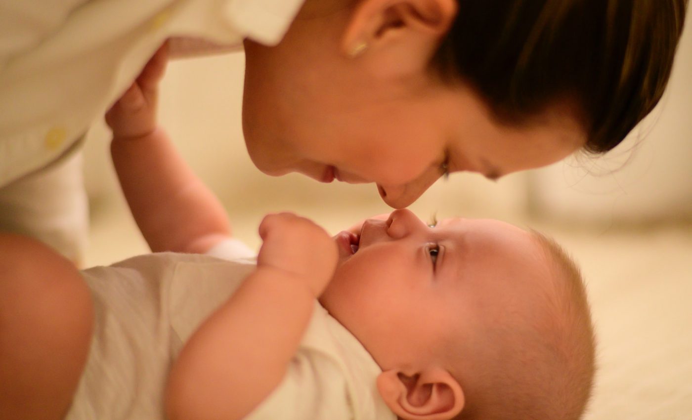 Cu ce se curata nasul la bebelusi - sfatulparintilor.ro - ana-tablas-oB0xbLwcaMw-unsplash