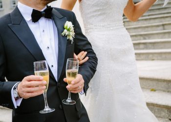 beneficii casnicie - sfatulparintilor.ro - pixabay_com - wedding-1868868_1920