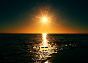 Unde poţi merge la Marea Neagră - sfatulparintilor.ro - pixabay_com - sunset-863343_1920