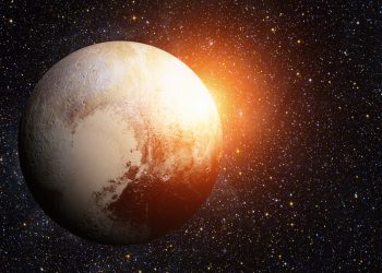 conjuncție Pluto și Soare