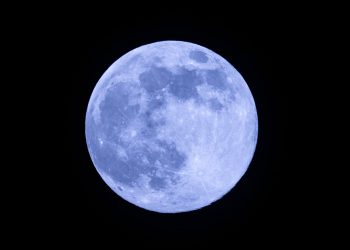 Cum TESTEAZĂ energia intensă de pe MARTE și Luna Plină ALBASTRĂ relațiile