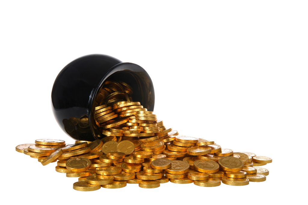 ZODII atrag BANI 6 LUNI