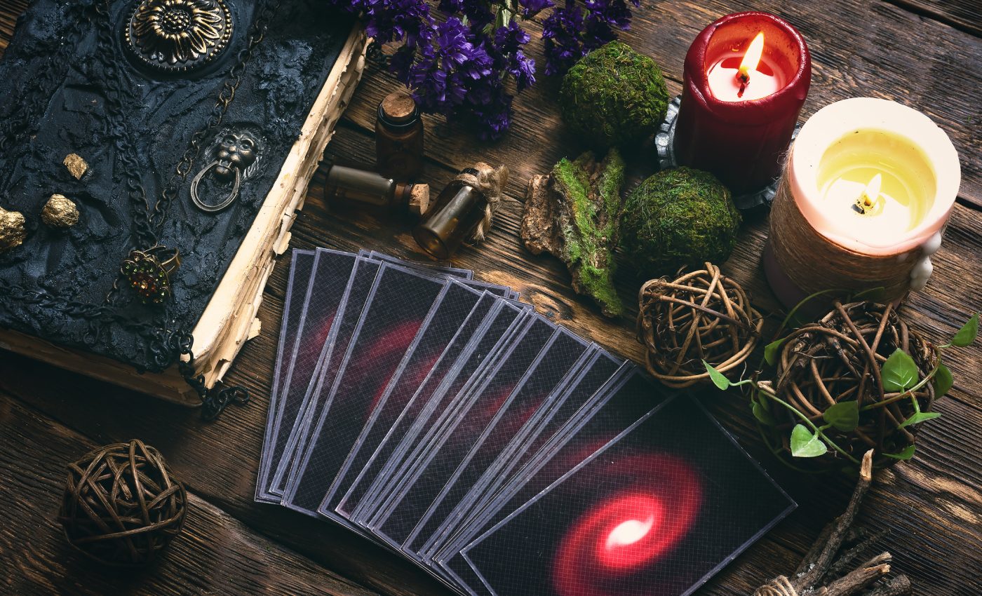 ZODII pe punctul de a obține BANI