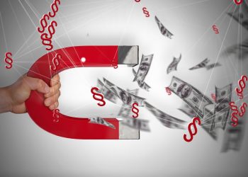 ZODII care atrag NOROCUL LA BANI