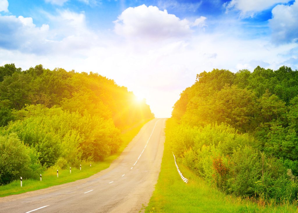 ZODIILE care o iau de la zero în luna IUNIE 2025