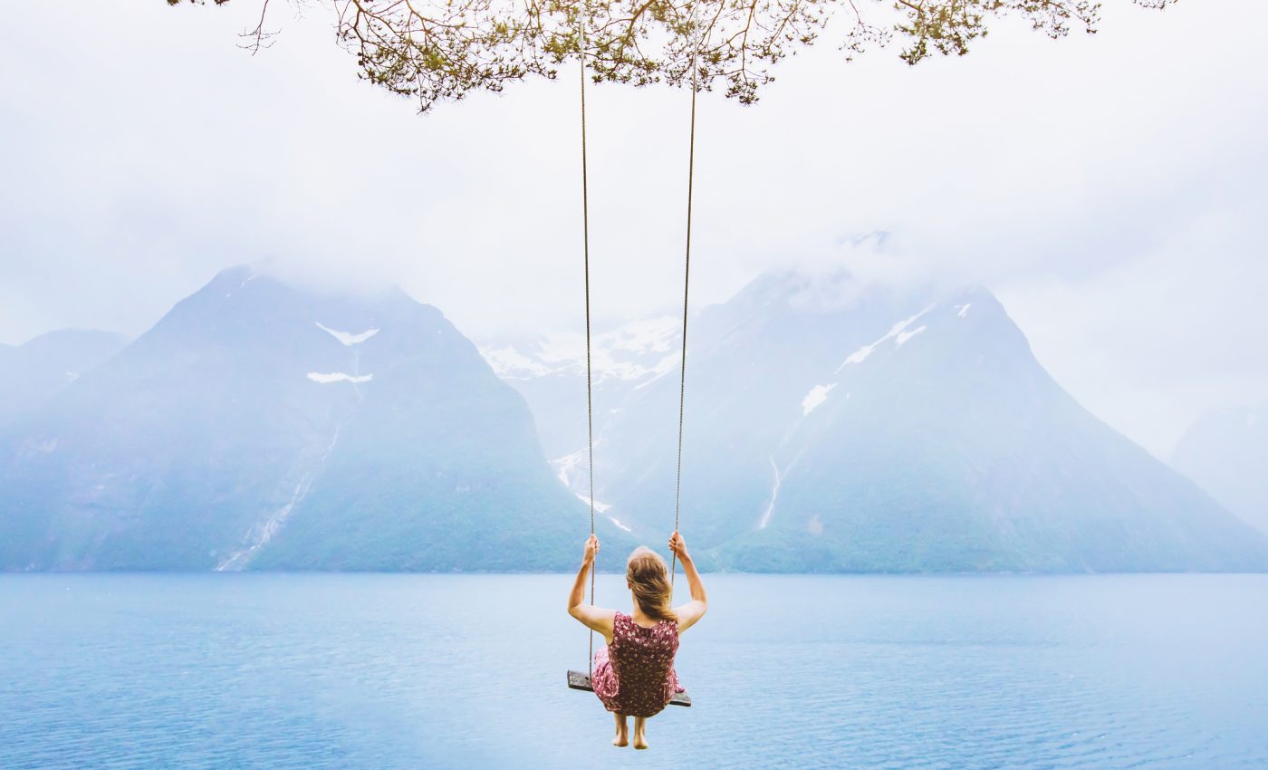 lucruri pe care le fac FEMEILE INTELIGENTE în SECRET