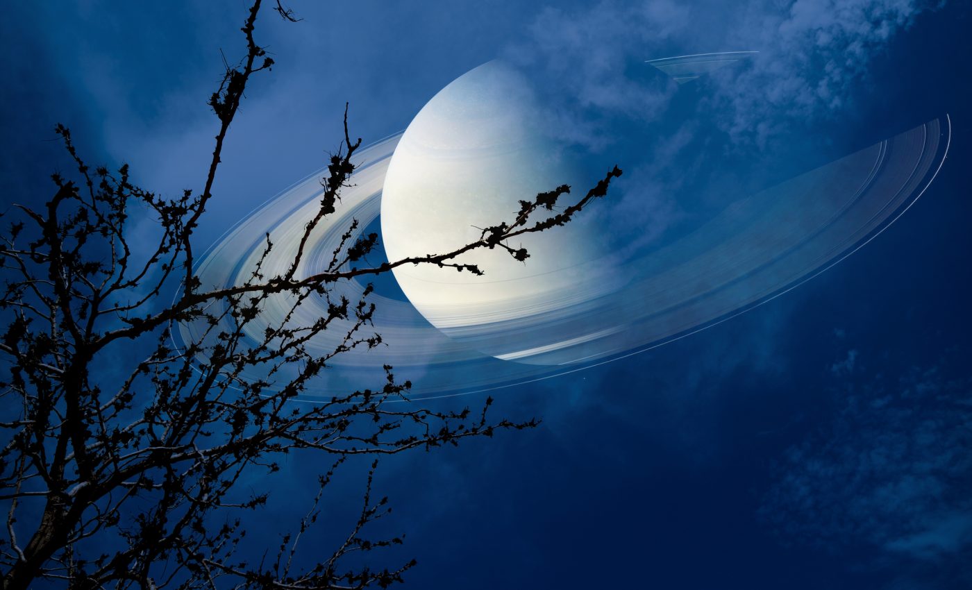 SATURN retrograd în Berbec și Pești 2025