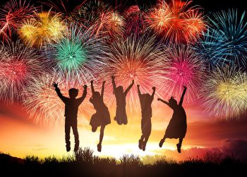 ZODII care avea un final de lună IULIE exploziv